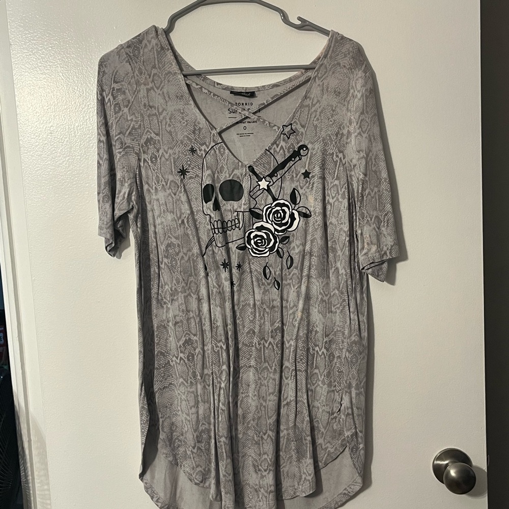 Torrid Size 0 Lovesick Bad Ass Babe - Grey Wash Super Soft Strappy Tee